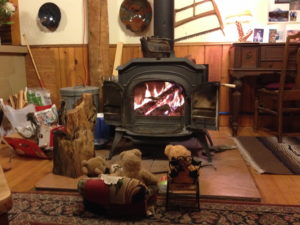 woodstove-bears-photos-by-the-author